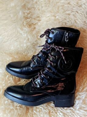 Sam & Libby Vegan Black Combat Moto Boots with Burgundy-Accented Laces 8.5M